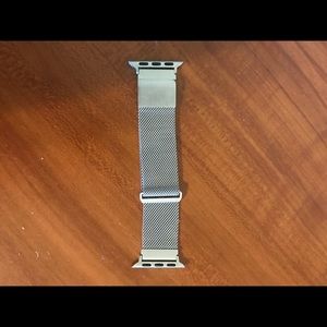 Milanese Apple Watch band